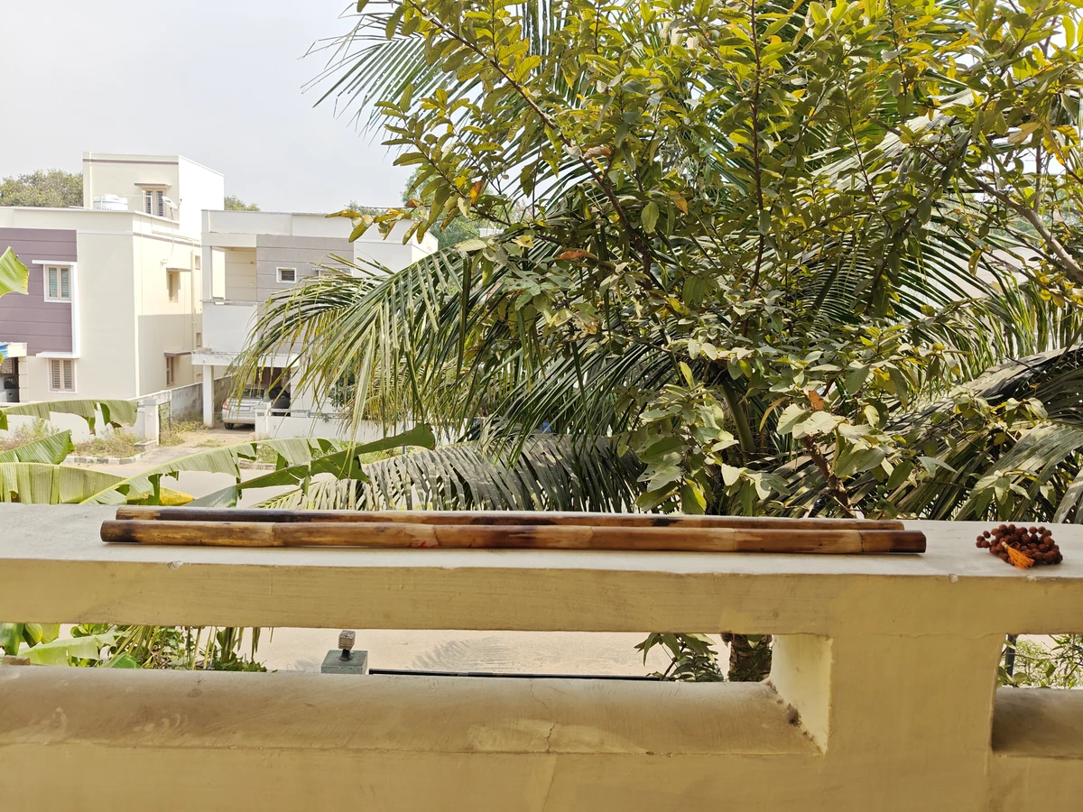 Rattan Podi Kuchi (Short Sticks)